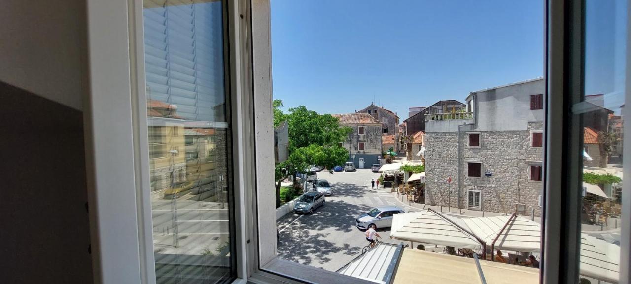 Apartment Sunce Каштела Экстерьер фото