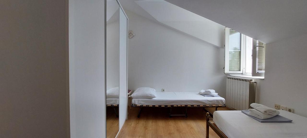 Apartment Sunce Каштела Экстерьер фото