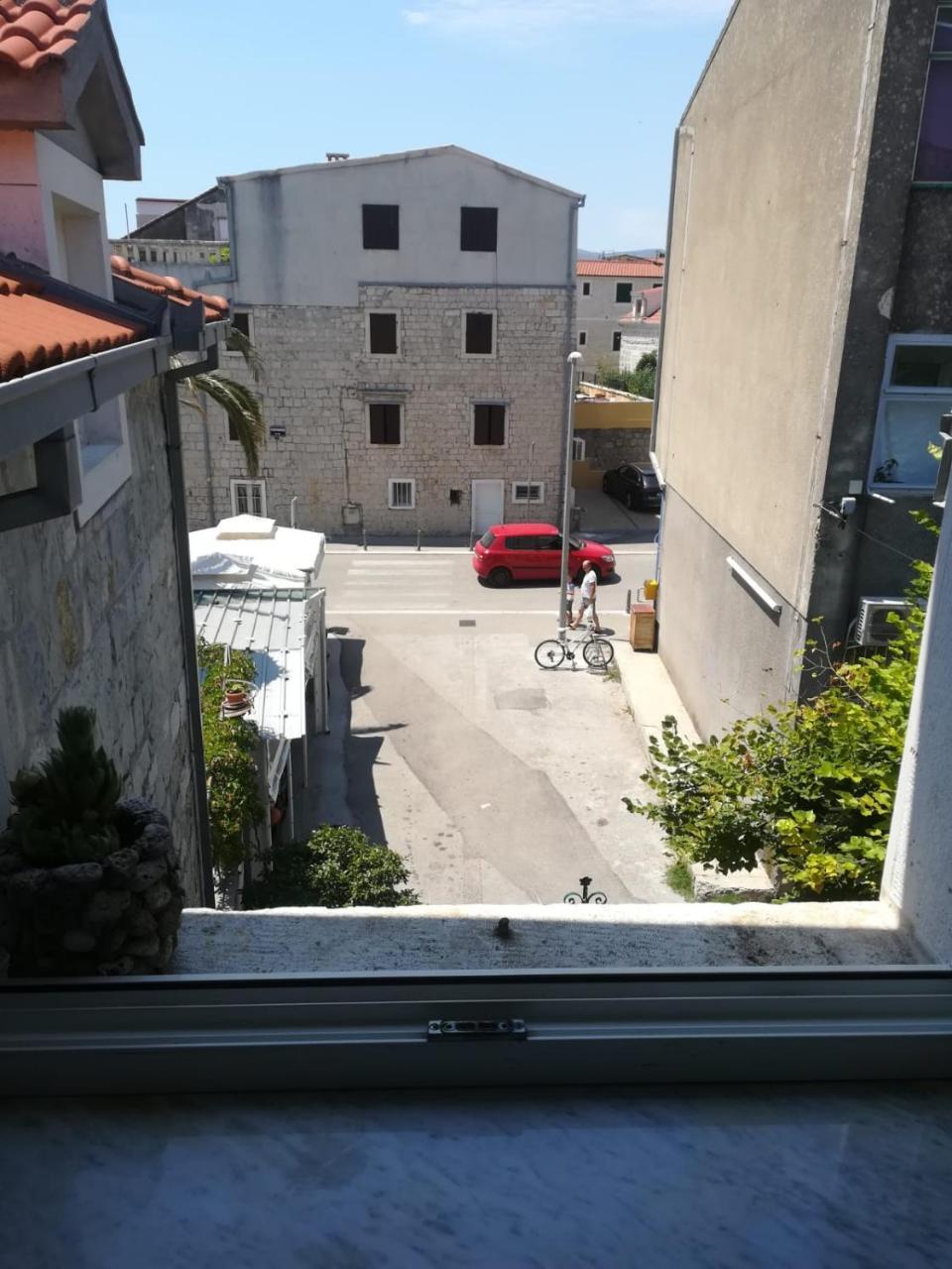 Apartment Sunce Каштела Экстерьер фото